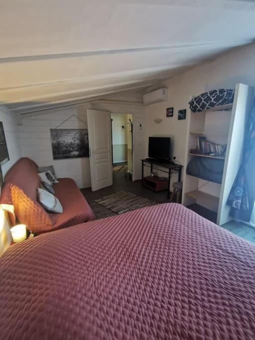 Entre Ventoux Et Luberon, Appartement Dans Maison. Malemort-du-Comtat Dış mekan fotoğraf